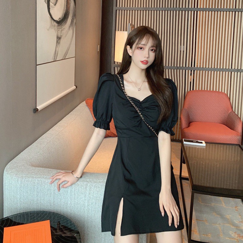 Đầm trắng, váy nhún ngực cổ tim dáng ngắn xẻ tà tay lỡ dễ thương | BigBuy360 - bigbuy360.vn