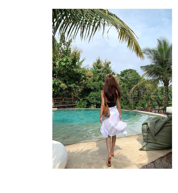 Bikini cut-out ngực siêu xinh