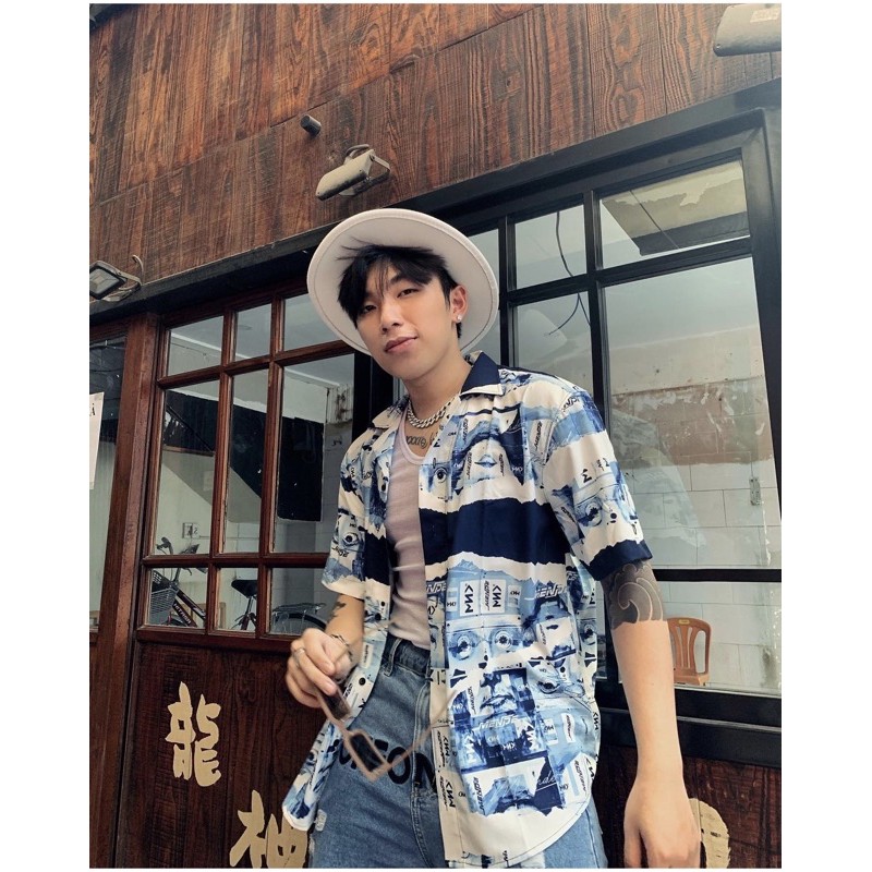 Sơ mi Họa Tiết MENDE CASSETTE Tay Ngắn Cổ Vest Thời Trang Unisex Vải Lụa Chéo | BigBuy360 - bigbuy360.vn