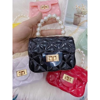 Túi sách mini sang chảnh cho bé