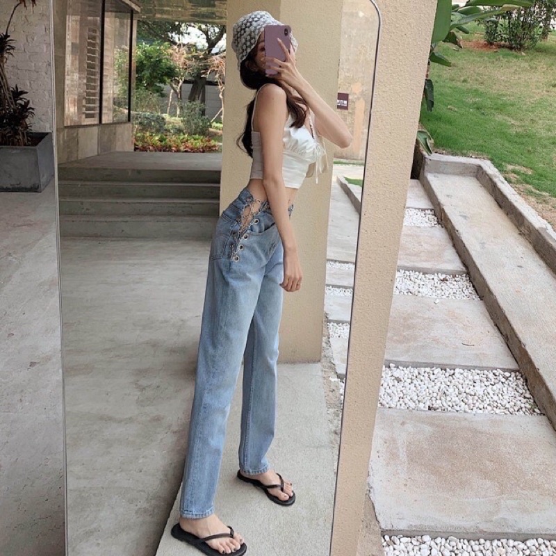 Quần jeans xanh dây xích