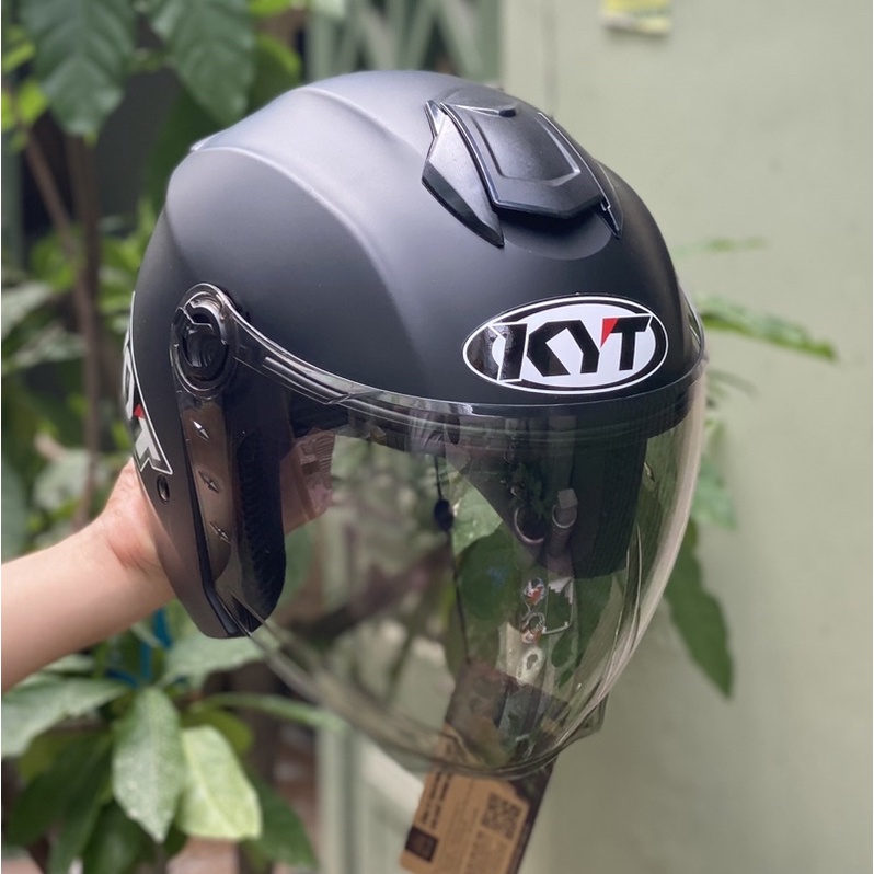 MŨ BẢO HIỂM 3/4 1 KÍNH XH01 ĐEN NHÁM CỰC NGẦU, TẶNG LOGO KYT VÀ BH 12 tháng