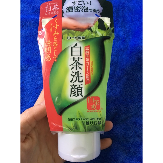 Sữa rửa mặt trà xanh Nhật bản