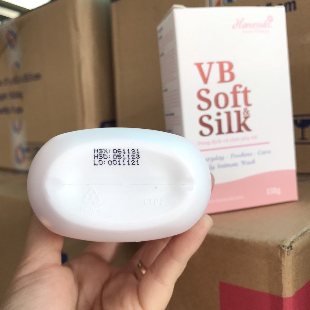 Dung dịch vệ sinh Hana Soft Silk