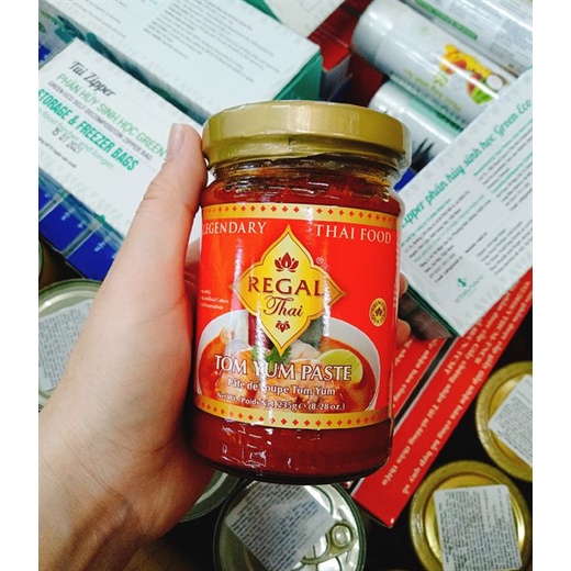 Xốt tom yum Regal Thái Lan hộp 235g