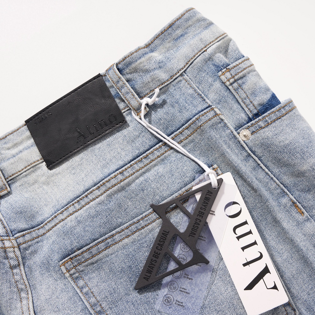 Quần Jean Nam Ghi Sáng Trơn ATINO Chất Liệu Jean Pha Spandex Form Slim-Fit QJ1.1026