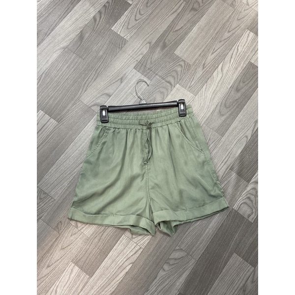 Quần shorts vải nữ xuất âu size xs.s.m