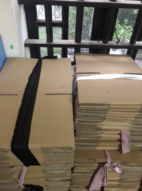 25x20x10 hộp carton đóng hàng giá rẻ