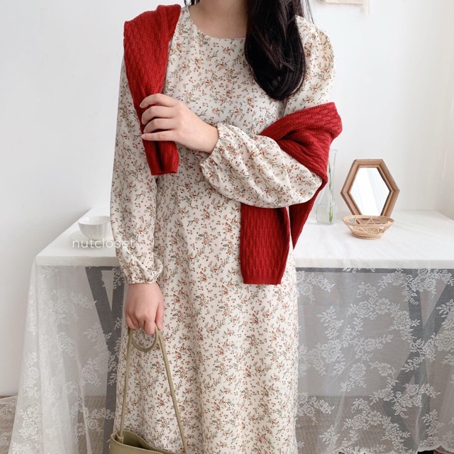 Nhập WAPCK12 giảm 30k đơn từ 150k - Đầm hoa nhí be xinh | BigBuy360 - bigbuy360.vn