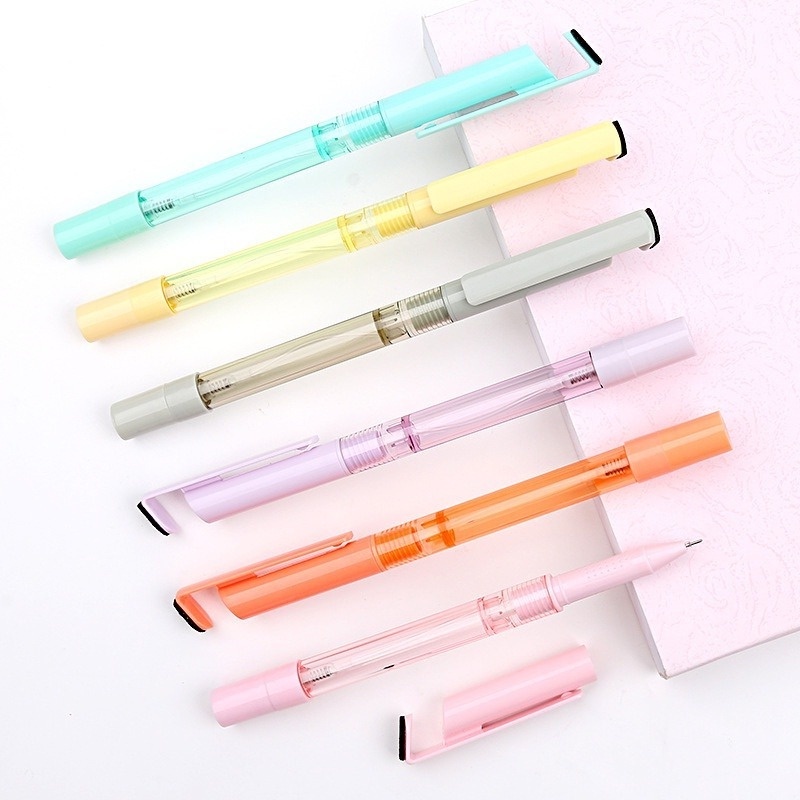Bút Gel Xịt Rửa Màn Hình Dạng Nhấn 4 Trong 1 Đa Năng Màu Đen Ngòi 0.5mm Mang Đi Tiện Dụng