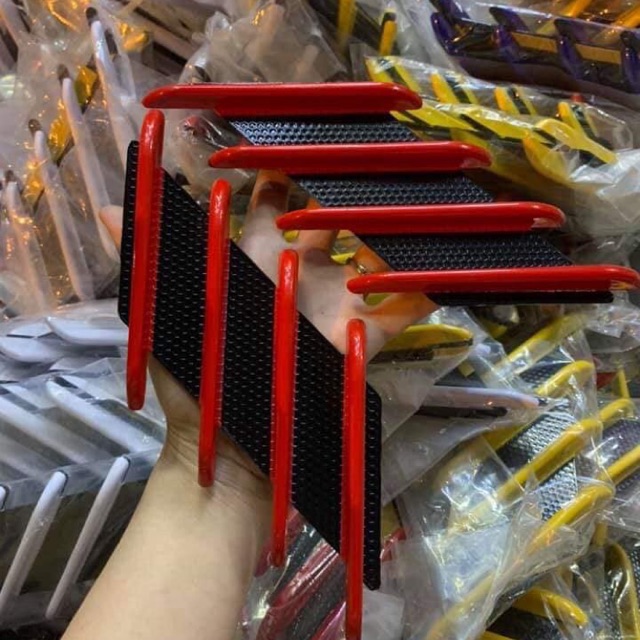 Mào cào, xương cá