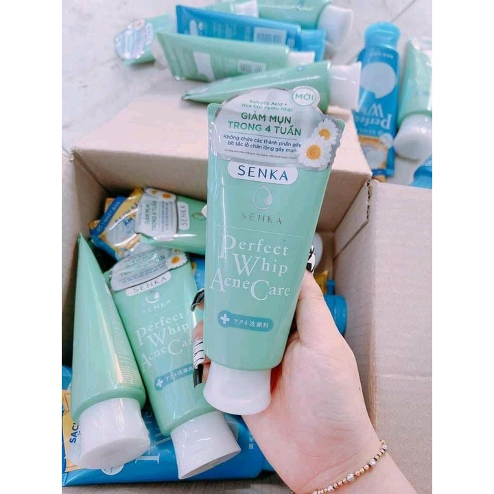Sữa rửa mặt cho da dầu mụn Senka, chiết xuất tơ tằm xanh lá 100g | BigBuy360 - bigbuy360.vn