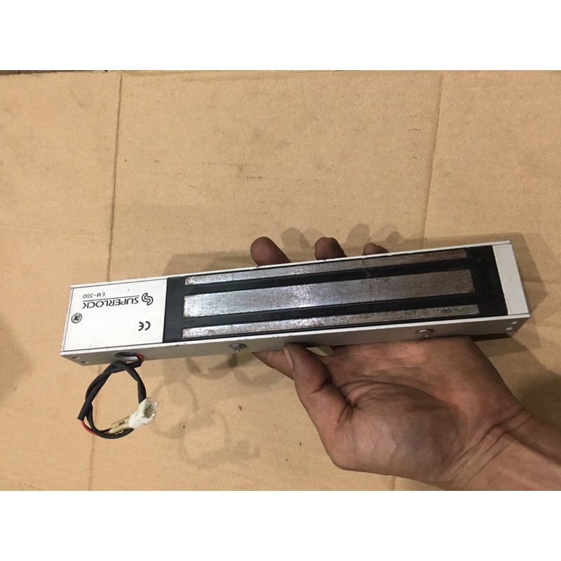 Nam châm điện 12-24Vdc lực hút mạnh cũ xịn rẻ