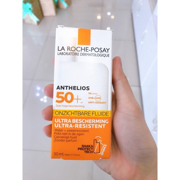 Kem chống nắng dạng sữa lỏng nhẹ không nhờn rít La Roche-Posay Anthelios Shaka Fluid SPF 50+ 50ml