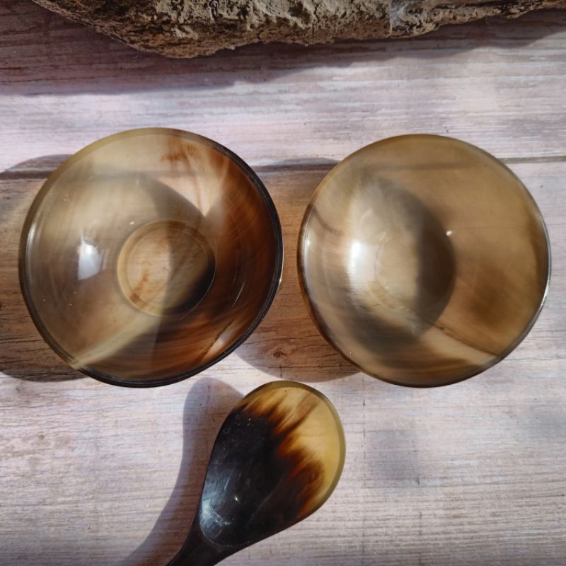 Set bát và thìa ăn dặm bằng sừng trâu tự nhiên