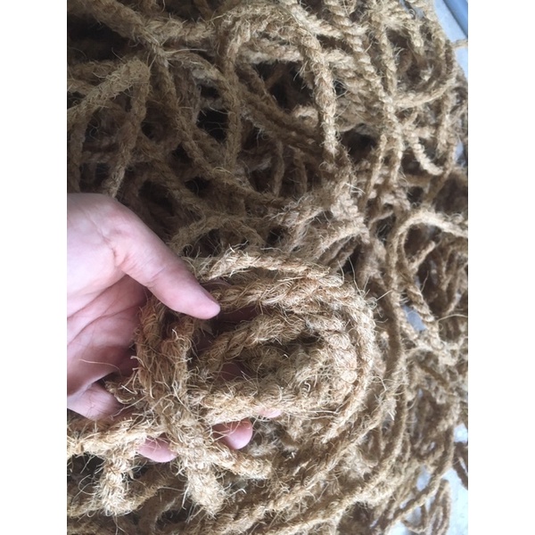 1 CUỘN DÂY THỪNG SƠ DỪA 200 mét size 8-10mm