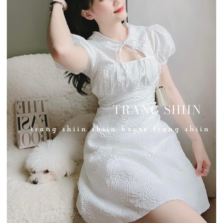 ĐẦM GẤM CUT OUT NGỰC CỘT NƠ CỔ