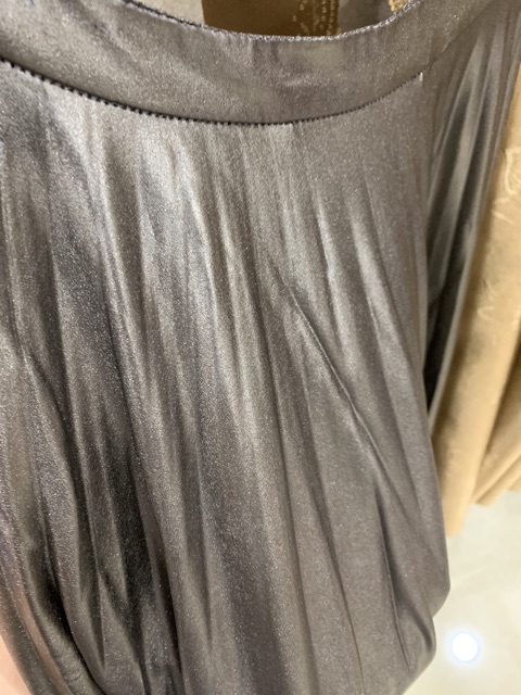 Chân váy xếp li metallic CANDEBLANC