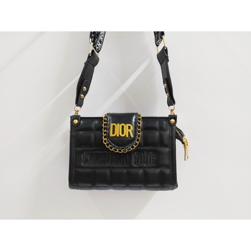 Túi xách thời trang nữ khoá gập- hai quoai( quoai xích+ quoai dù) bản size22cm