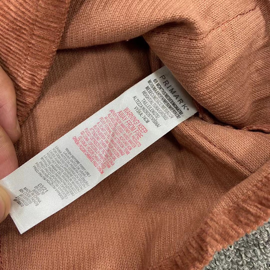 Set yếm nhung màu nâu kèm áo Primark siêu đẹp