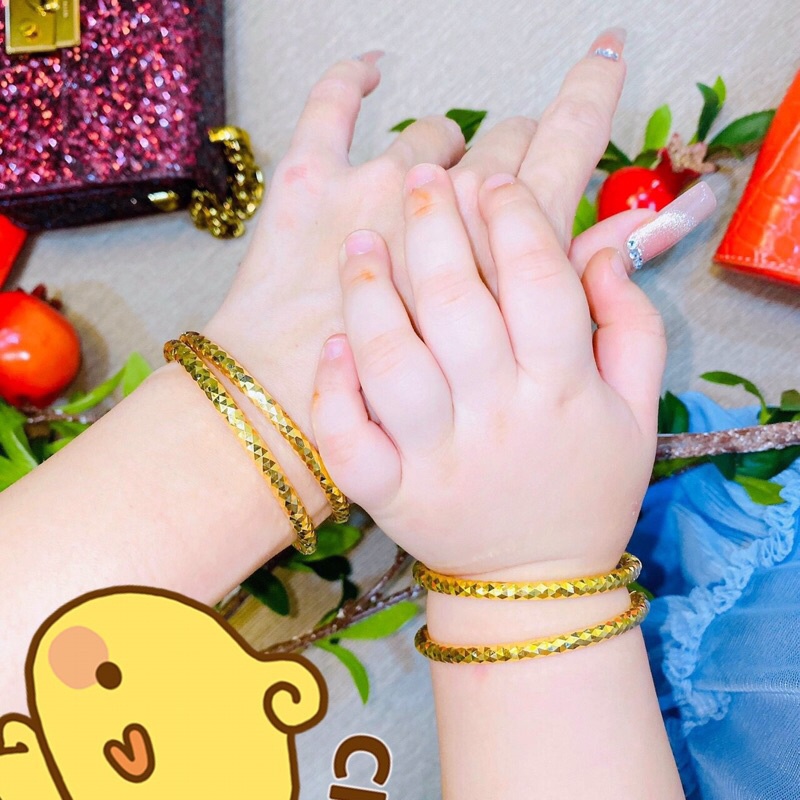 Vòng bọng họa tiết kim cương khoá gài siêu bền mạ vàng Kami giá 1 chiếc