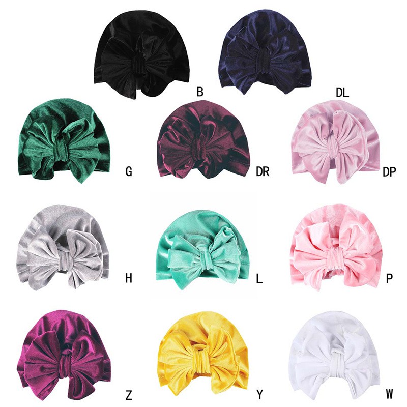 Mũ trùm đầu bằng nhung phối nơ xinh xắn cho bé