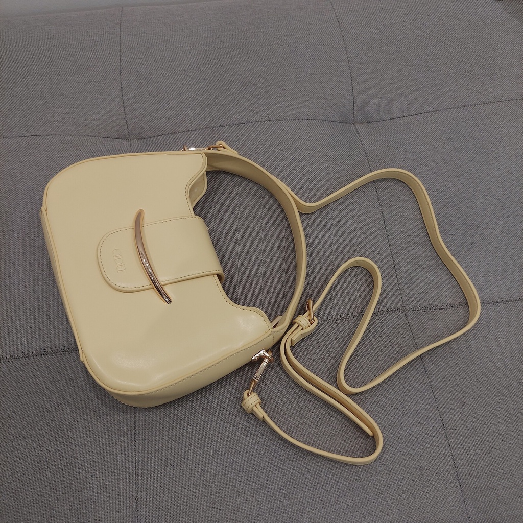 Túi Xách Tay Đeo Chéo Khóa Yên Ngựa Cidu Cd53