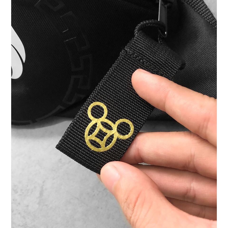 🍀FREESHIP🍀 [ Năm Canh Tý - Tậu Mick3y ] Túi Đeo Chéo Túi Đeo Chéo Mickey Waist Bag ( 2 Màu lựa chọn)