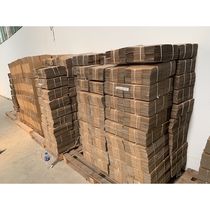 Combo 20 hộp carton 18X10X8 giá rẻ đóng hàng tại Hà Nội - Thùng giấy ship cod