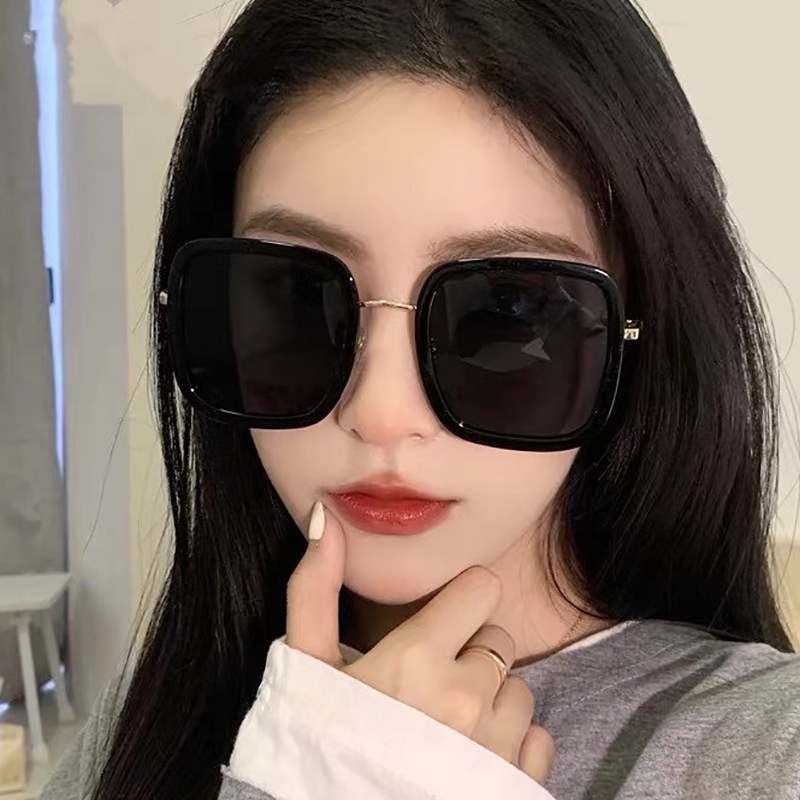 Kính mát kiểu mắt mèo phong cách hip hop thời trang dành cho nữ