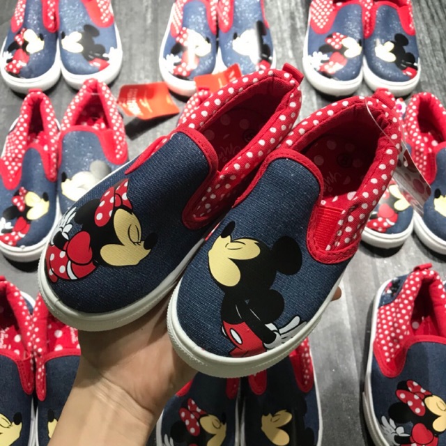 Giày slipon bé gái Mickey