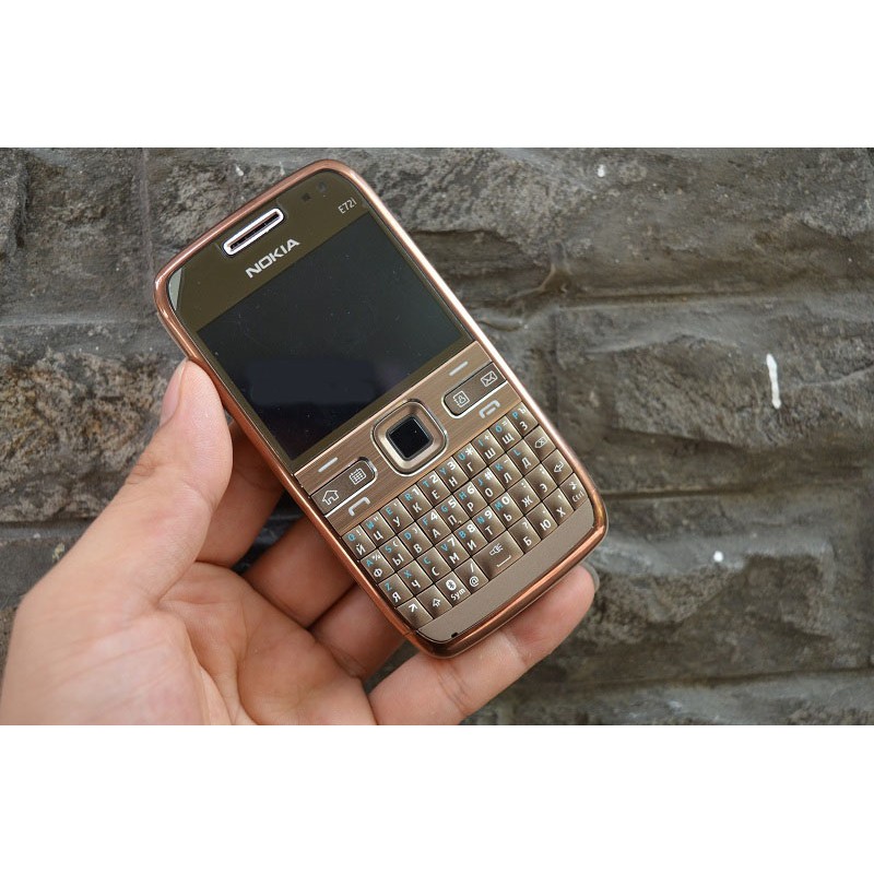 ĐIỆN THOẠI E72 WIFI ZIN CHÍNH HÃNG