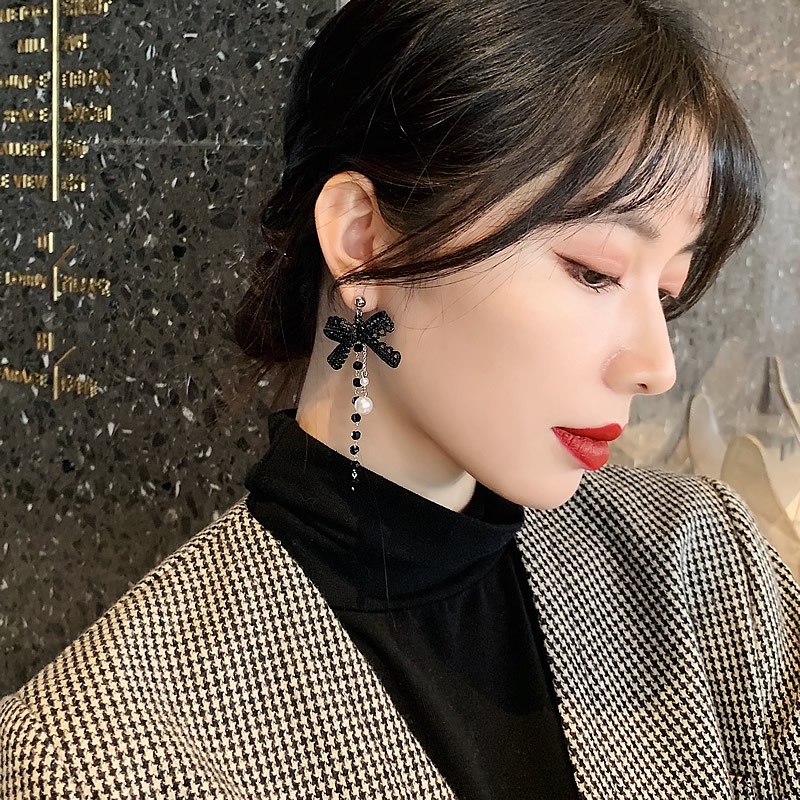 Khuyên tai tua rua màu đen đính nơ phong cách Hàn Quốc đơn giản hợp thời trang