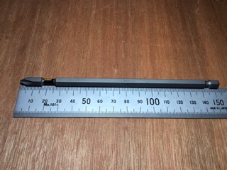 Mũi Vít DeWalt Tem Đen Chính Hãng Ph2-152mm