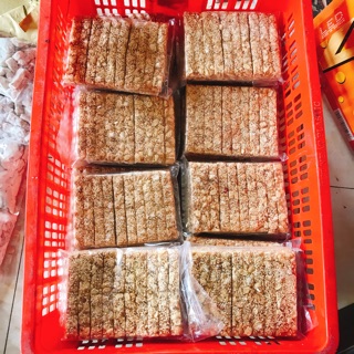 Kẹo Lạc - đặc sản Đại Đồng