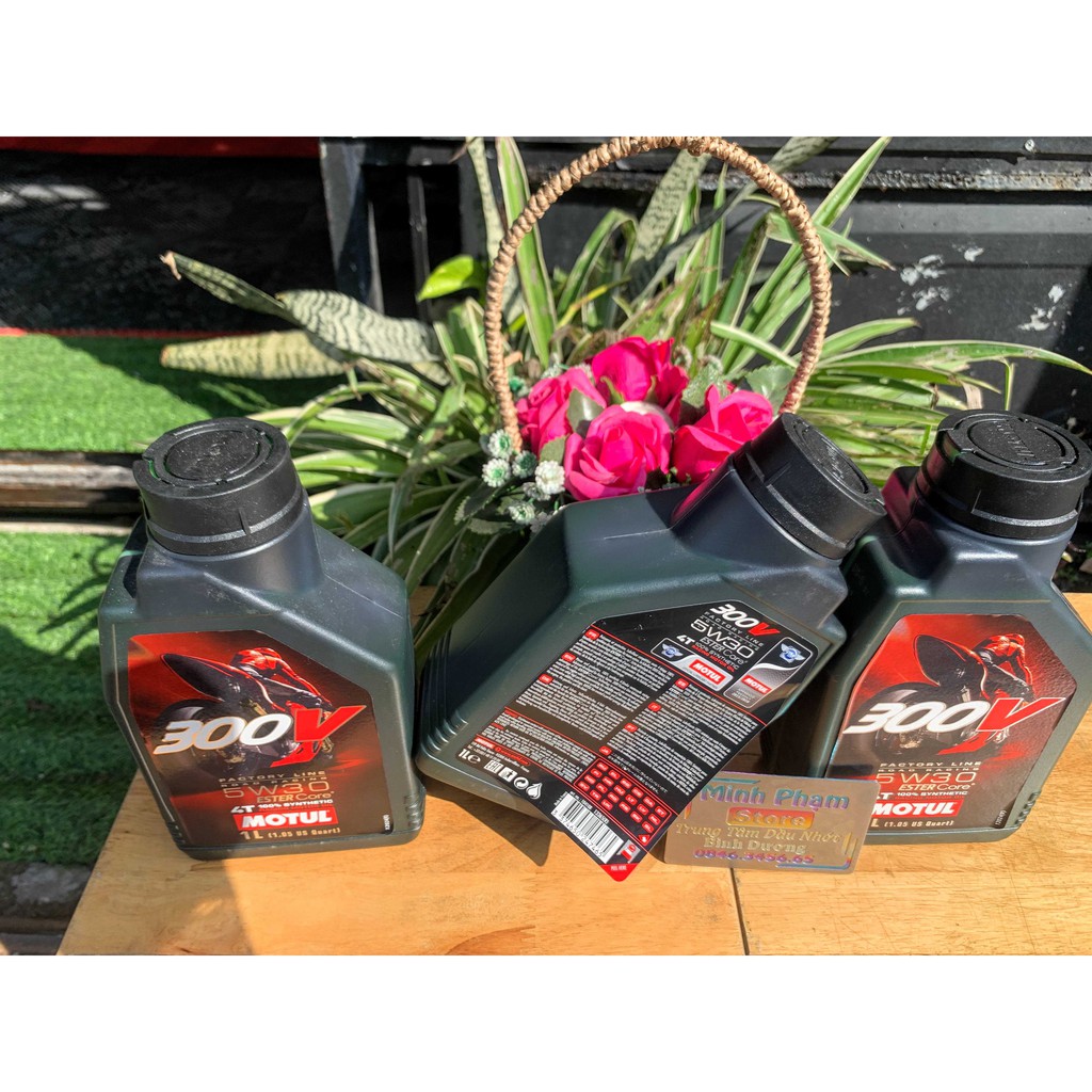 Nhớt Motul  5W30 dòng nhớt của đường đua