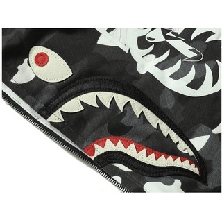 [Freeship]Áo khoác Bape camo đen trắng phản quang