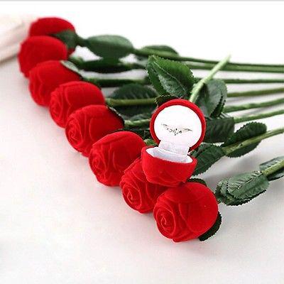 Hộp đựng nhẫn thiết kế hình bông hồng đẹp mắt cho ngày Valentine