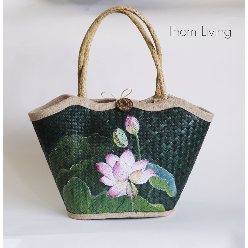 Giỏ cỏ bàng dáng lượn sóng nhuộm màu vẽ hoa sen