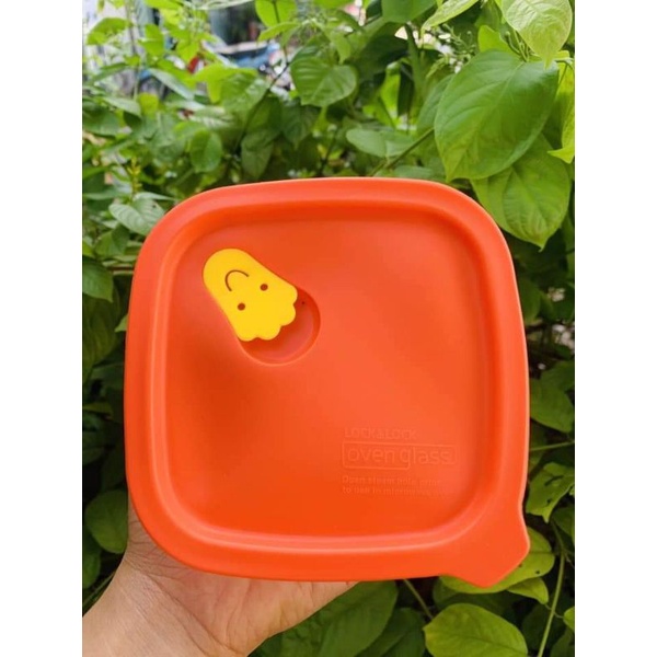 Hộp thủy tinh nắp Silicon Lock&Lock loại #410ml