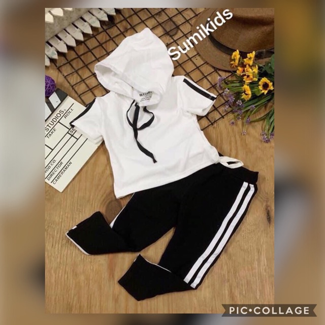 Bộ bé gái có nón SumiKids