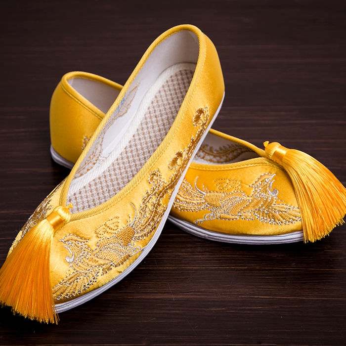 Giày Đế Bệt Thêu Hoa Tua Rua Phong Cách Trung Hoa Cổ Điển Cho Nữ