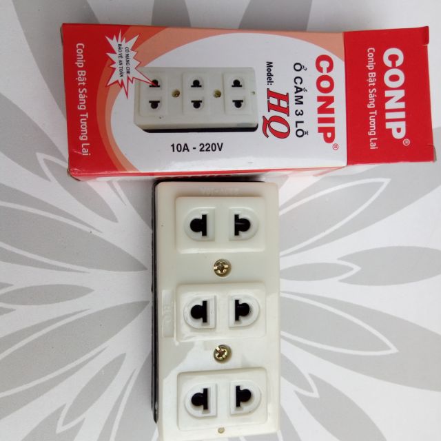 Ổ cắm 3 chấu 10A với 3 loại, có màn che lò xo bảo vệ