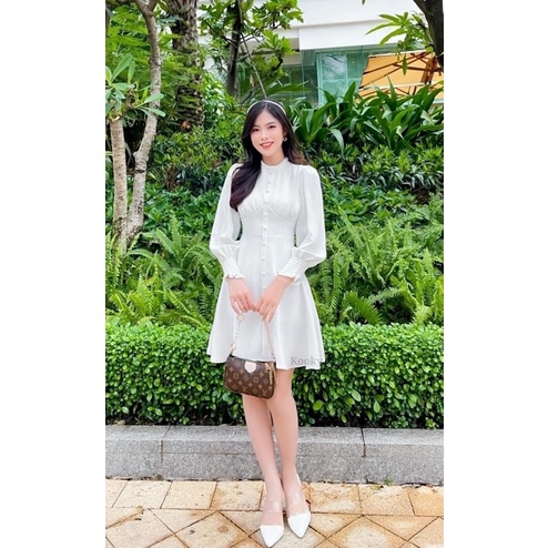 ĐẦM TRẮNG TRỤ BÈO NÚT HẠT TAY BO