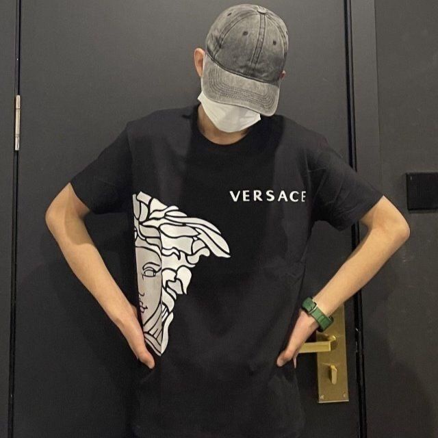 Áo Thun Tay Ngắn Cổ Tròn In Hình Nhãn Hiệu Và Nhãn Hiệu Thời Trang Unisex