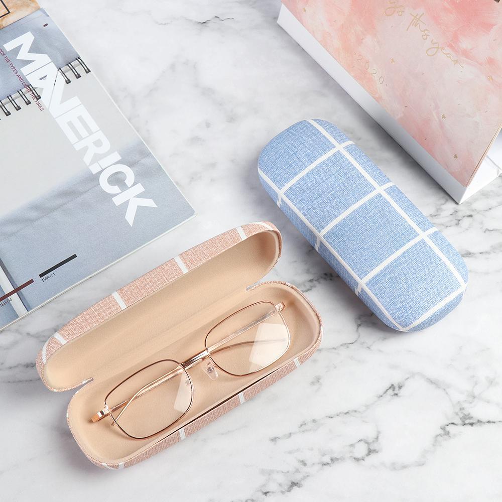 Hộp Cứng Đựng Bảo Vệ Mắt Kính Cầm Tay