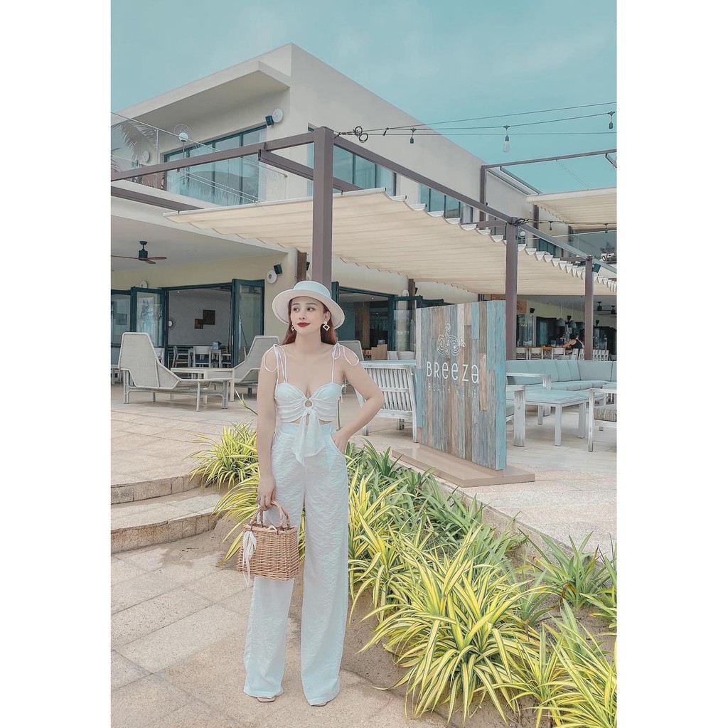 [Mã FAMAYWA giảm 10K đơn 50K] Áo croptop cột nơ khoen ngực siêu sexy - Áo_đi_biển | BigBuy360 - bigbuy360.vn