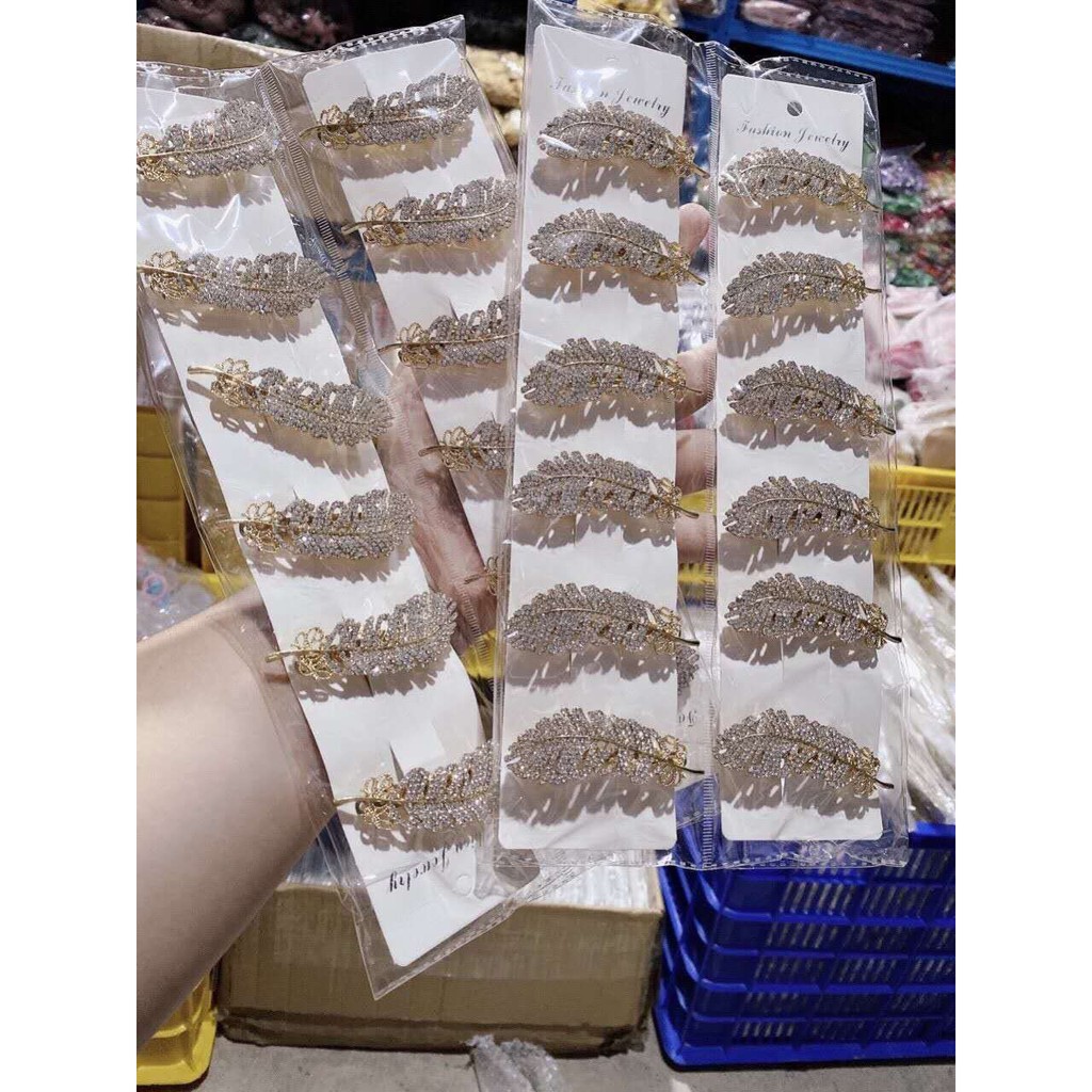 PVN17598 Kẹp tóc kim loại đính đá hình lông vũ T2 .