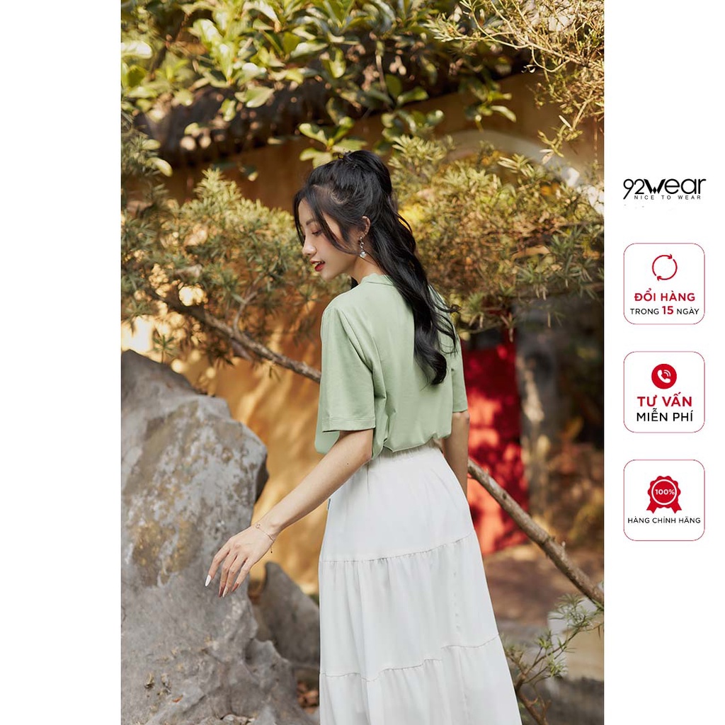 Áo phông nữ ngắn tay cổ tròn in hình cô gái 92WEAR, thiết kế trẻ trung, cá tính ATA2256