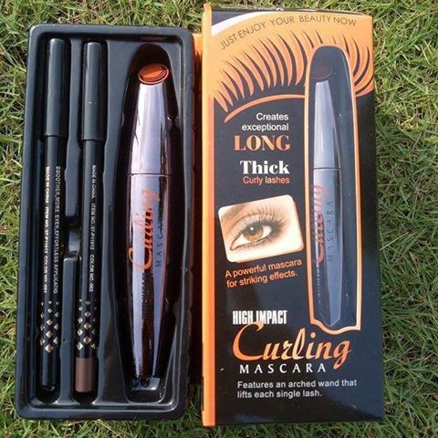 Mascara 4D siêu dài mi thần thánh